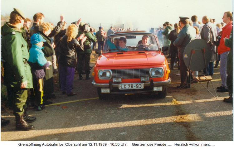1989_11-12 -10.50 Uhr Grenzöffnung Autobahn Obersuhl Geschichtsverein Wildeck Mauerfall Gerstungen Untersuhl