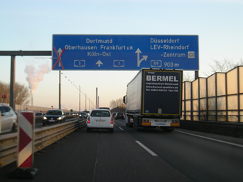 A1 Autobahnbrücke Leverkusen Sperrung für Lkw Bundesautobahn 22