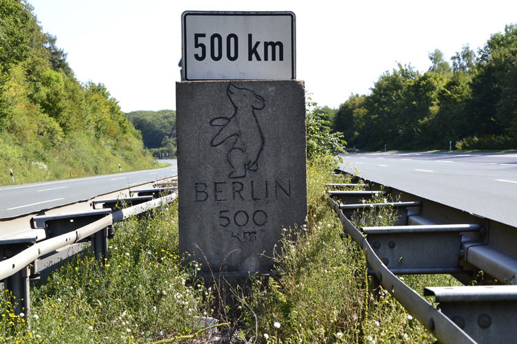 A1 Meilenstein Berliner Bär Kilometerstein Hagen Autobahn56