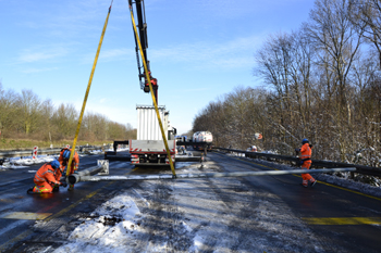 A1 Rheinbrücke Leverkusen Köln Vollsperrung Brückenwechsel Sperranlage Schranken 141