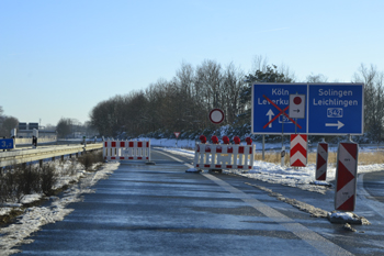 A1 Rheinbrücke Leverkusen Köln Vollsperrung Brückenwechsel Sperranlage Schranken 387