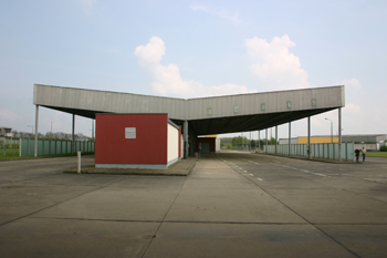 A2 Autobahn Innerdeutsche Grenze Marienborn Helmstedt Gedenkstätte Deutsche Teilung 83