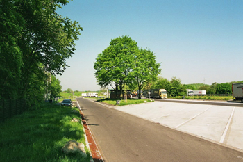 A2 Parkplatz Bundesautobahn Kleine Herrenthey Dortmund 23