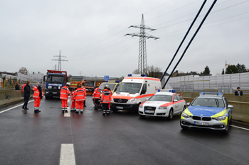 A30 Autobahn Verkehrsfreigabe Bad Oeynhausen Nordumfahrung Werrebrcke  374