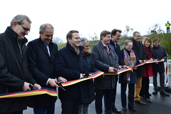 A33 Autobahn Lückenschluß Verkehrsfreigabe Einweihung Borgholzhausen Halle Osnabrück Bielefeld 07