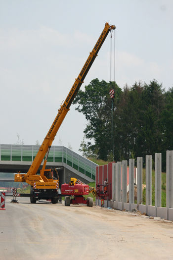 A33 Neue Bundesautobahn Lückenschluß Osnabrück Halle Bielefeld Lärmschutzwand Kran 63