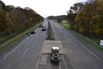 A3 Autobahn Emmerich Elten Verbundbrcke selbstfahrendes Transportgert 34