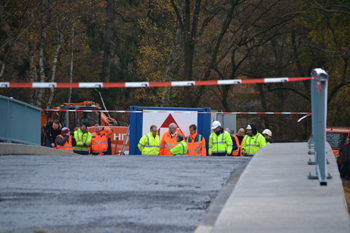 A3 Autobahn Emmerich Elten Verbundbrcke selbstfahrendes Transportgert 90