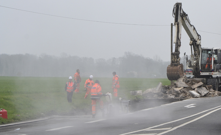 A3 Autobahn Emmerich Rees Hamminkeln Wesel Oberhausen Vollsperrung Aspahltarbeiten 11