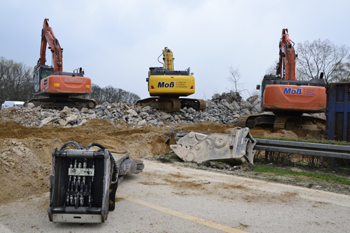 A3 Autobahn Emmerich Rees Hamminkeln Wesel Oberhausen Vollsperrung Brückenrückbau Bagger 97