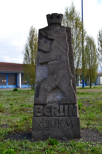 A3 Autobahnmeisterei Kilometerstein Berliner Bär Hösbach 5