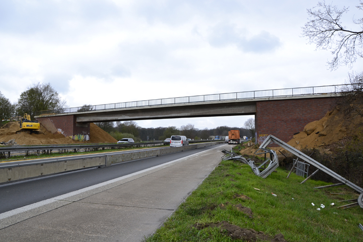 A3 Bundesautobahn Emmerich Wesel Hamminkeln Rees Oberhausen Vollsperrung Brückenabriß Brückenarbeiten 65