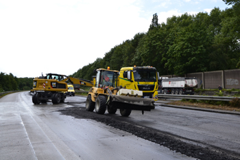 A3 Vollsperrung Autobahn Erneuerung Fahrbahndecke Sanierung Asphalt Duisburg Kaiserberg Wedau Breitscheid 11