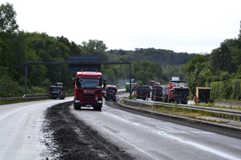 A3 Vollsperrung Autobahn Erneuerung Fahrbahndecke Sanierung Asphalt Duisburg Kaiserberg Wedau Breitscheid 23