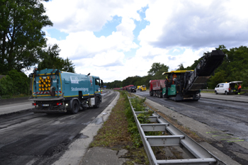 A3 Vollsperrung Autobahn Erneuerung Fahrbahndecke Sanierung Asphalt Duisburg Kaiserberg Wedau Breitscheid 81