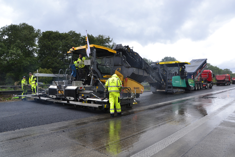 A3 Vollsperrung Bundesautobahn Erneuerung Fahrbahndecke Sanierung Asphalt Duisburg Kaiserberg Wedau Breitscheid 9