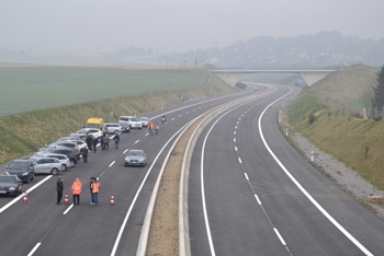 A44 Autobahn Verkehrsfreigabe Heiligenhaus Hettscheidt Velbert Ratingen Lückenschluß Neubauabschnitt 11