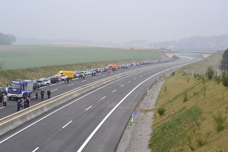 A44 Autobahn Verkehrsfreigabe Heiligenhaus Hettscheidt Velbert Ratingen Lückenschluß Neubauabschnitt 19
