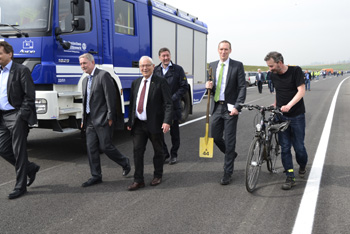 A44 Autobahn Verkehrsfreigabe Heiligenhaus Hettscheidt Velbert Ratingen Lückenschluß Neubauabschnitt 35