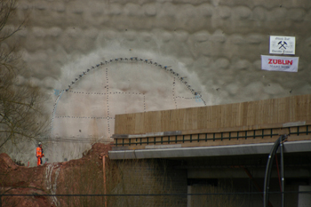 A44 Autobahnneubau Tunnelanstich Boyneburg Dorette Tunnel Sontra Wichmannshausen 88