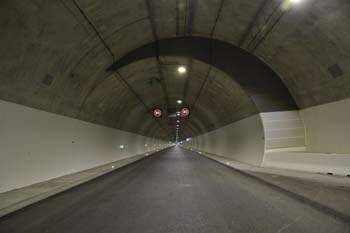 A44 Autobahntunnel Hirschhagen Lichtenau Helsa Eschenstruth Losse Fürstenhagen 95