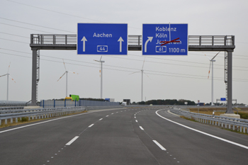 A44n neue Autobahn Verkehrsfreigabe Jackerath Holz Wanlo Jüchen Aachen Koblenz 85