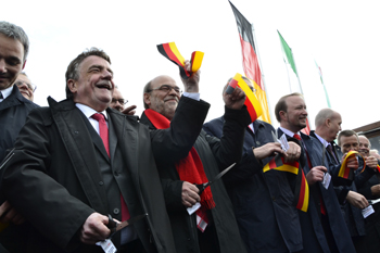 A46 B56n Bundesstraße Minister Michael Groschek Verkehrsfreigabe 212