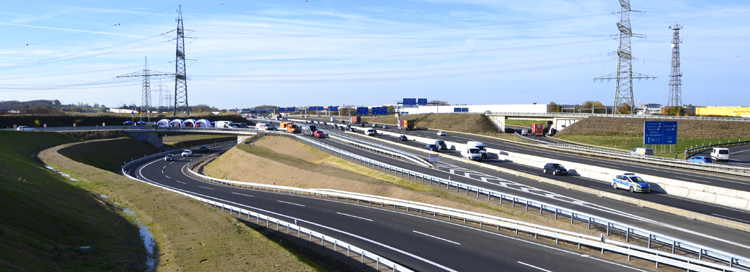 A4 A44 A544 fünfarmig Autobahnkreuz Aachen Banddurchschnitt Verkehrsfreigabe Transitverkehr 84