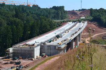 A4 Autobahnausbau Trassenverlegung Friedewald Talbrücke Großer Kessel 51