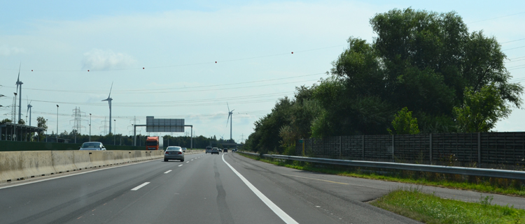 A4 Ostautobahn Wien Budapest Preburg Bratislava Nickelsdorf Bruck an der Leitha 85