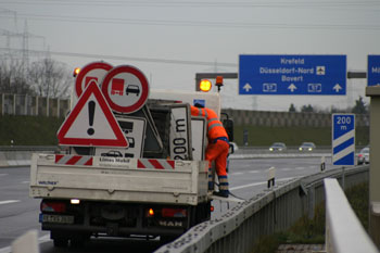 A57 Autobahn Freigabe nach sechsstreifigem Ausbau 64