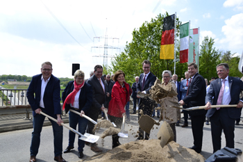 A57 Autobahnausbau sechsstreifig Krefeld Oppum Meerbusch Strümp Ossum Bösinghoven Spatenstich 79