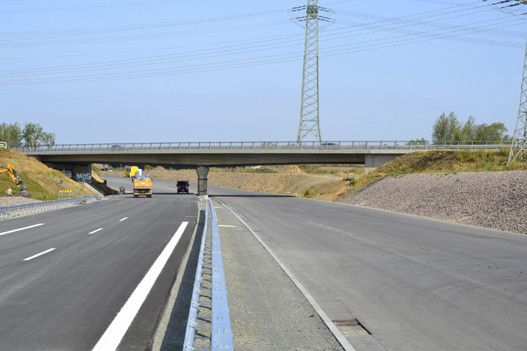 A72 neue fertige Autobahn Rötha Borna Espenhain Colditz Bad Lausick B95 08