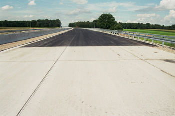 A94 Autobahn Asphalt Betonfahrbahn Trasse Dorfen 20