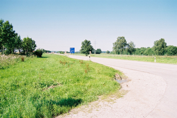 A94 Autobahn Forstinning Betriebszufahrt 19