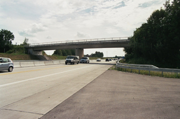 A94 Autobahnbrücke Betriebszufahrt Forstinning 04