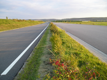 A 38 Bundesautobahn  Artern - Heldrungen Ausbauende  93