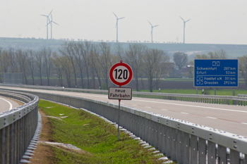 A 38 Bundesautobahn  Artern - Heldrungen Polizei  7