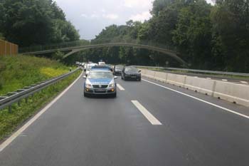 A 3 Bundesautobahn Ausbau achtstreifig Kölner Ring Verkehrsfreigabe Polizeieskorte 69