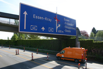 A 40 Autobahn Ruhrschnellweg Essen-Frillendorf-Süd Vollsperrung Bergbauschacht4