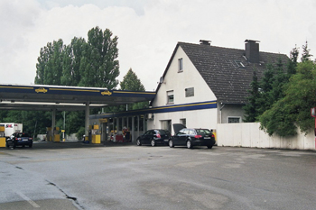 A 40 B 1 Ruhrschnellweg  Dortmund Tankstelle 31