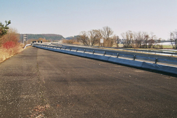 A 49 Autobahnende Neuental 26