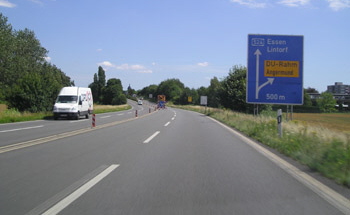 A 524 B 288 Autobahn ohne Mittelstreifen 320