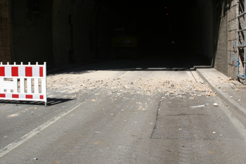 A 8 Lämmerbuckeltunnel 82