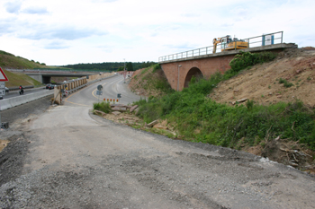 Autobahn A8 Karlsruhe Stuttgart sechsstreifiger Autobahnausbau Karlsbad Nttingen A-Bauwerk berfhrung Autobahnbrcke 35