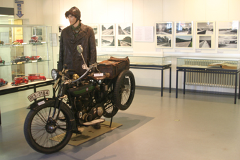 Autobahn A8 Stuttgart Leinfelden Echterdingen Flughafen 79