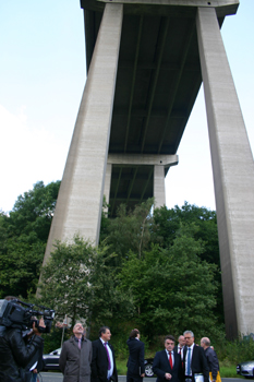 Autobahn A 45 Dortmund - Gießen Talbrücke Rinsdorf  Siegen Wilnsdorf 24