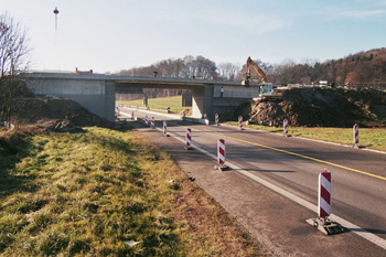 Autobahn A 8 Überführung Hohenstadt 37