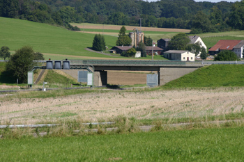 Autobahn A 8 Überführung Hohenstadt 79