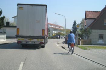 Autobahn A 94 München - Passau  Sperrung B 12 0